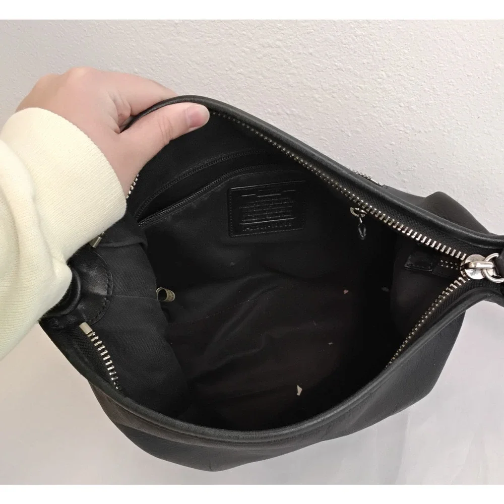 Coach Legacy Shoulder Bag Black Leather Bucket Bag Purse No. 19889 #J5883